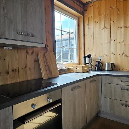 Fab 8 Sardinfabrikken - Island 4* Fedje