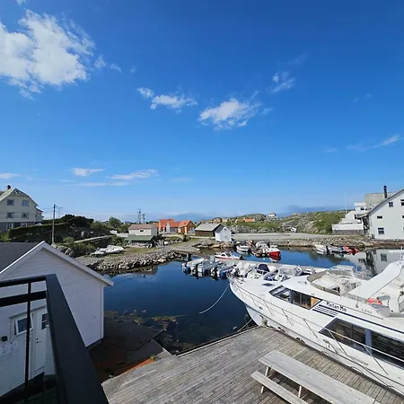 Fab 8 Sardinfabrikken - Island