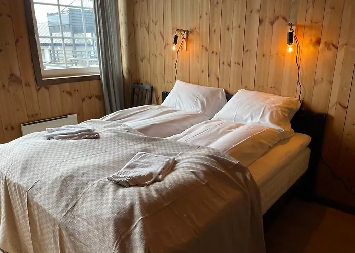 Fab 8 Sardinfabrikken - Island 4*