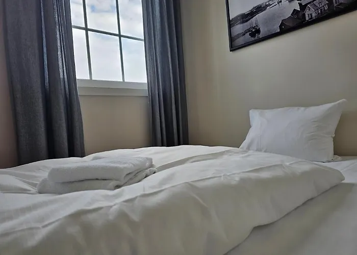 Fab 8 Sardinfabrikken - Island 4* Fedje