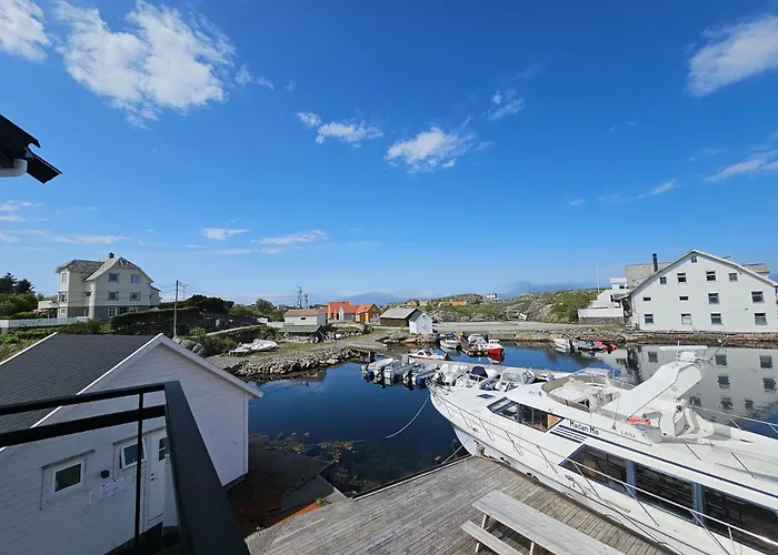 Fab 8 Sardinfabrikken - Island