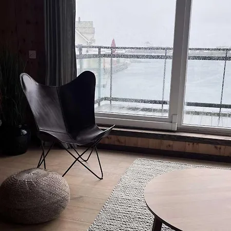 Fab 8 Sardinfabrikken - Island