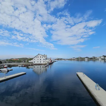 Fab 8 Sardinfabrikken - Island 4* Fedje