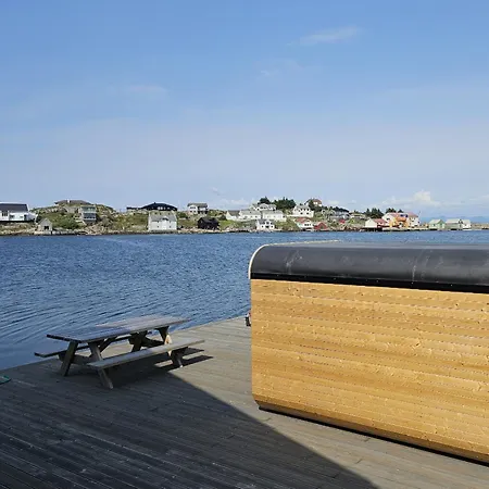 Fab 8 Sardinfabrikken - Island 4* Fedje